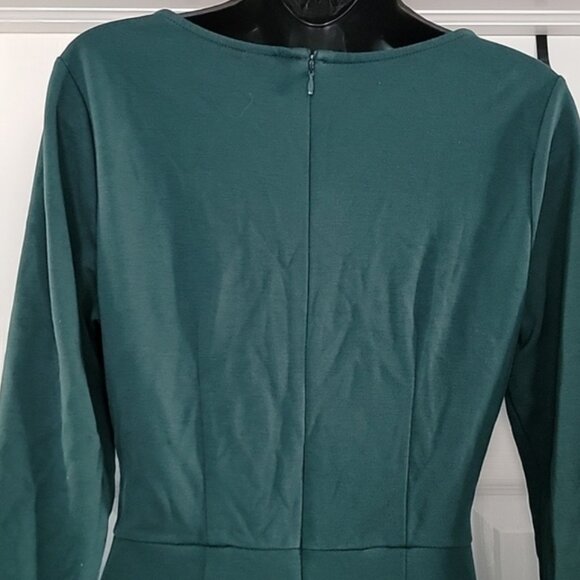 Old Navy Dress - Picture 5 of 6